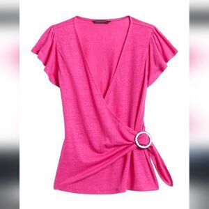 Banana Republic 100% linen lightweight magenta pink top with tortoise detail S